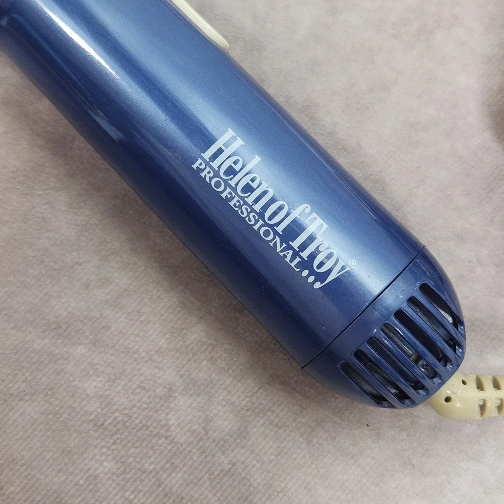 Helen of Troy Professional Hot Air Brush Model 6074 Blue 250W Curl Release